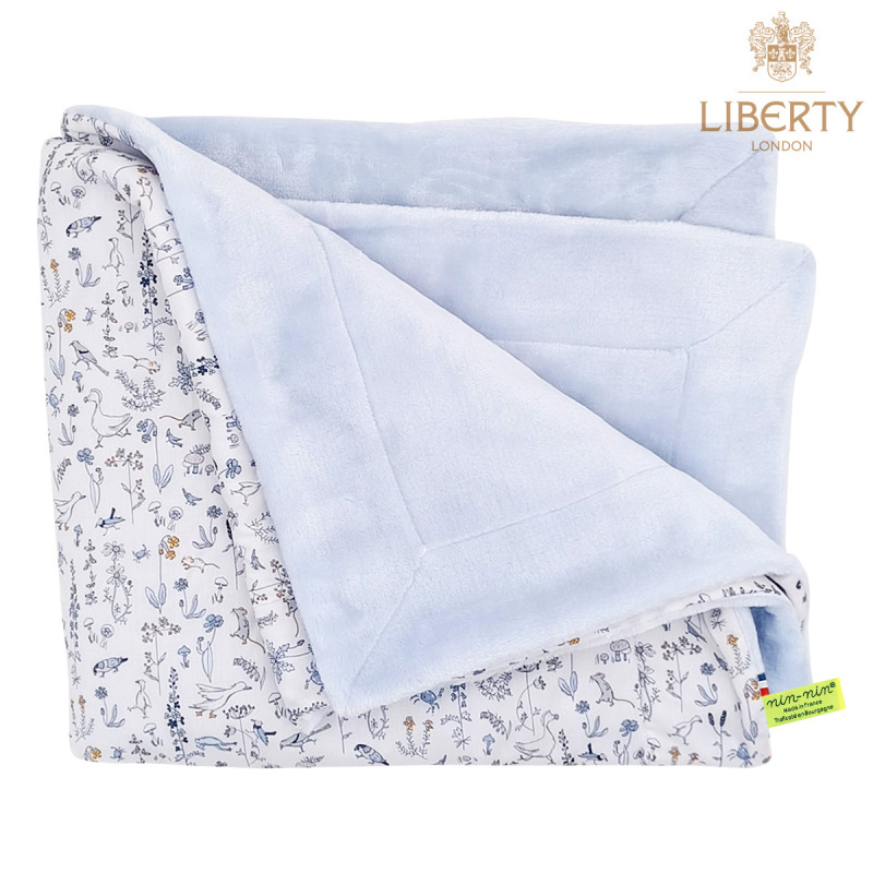 Coperchio Le Blue Barn personalizzabile per bebè. Copertina realizzata in Francia. Coperchio Le Blue Barn personalizzabile per bebè. Copertina realizzata in Francia.