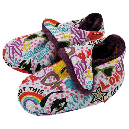 Pantofole basse Girl Power ultra stilose che riscalderanno i piedini del bambino con classe!